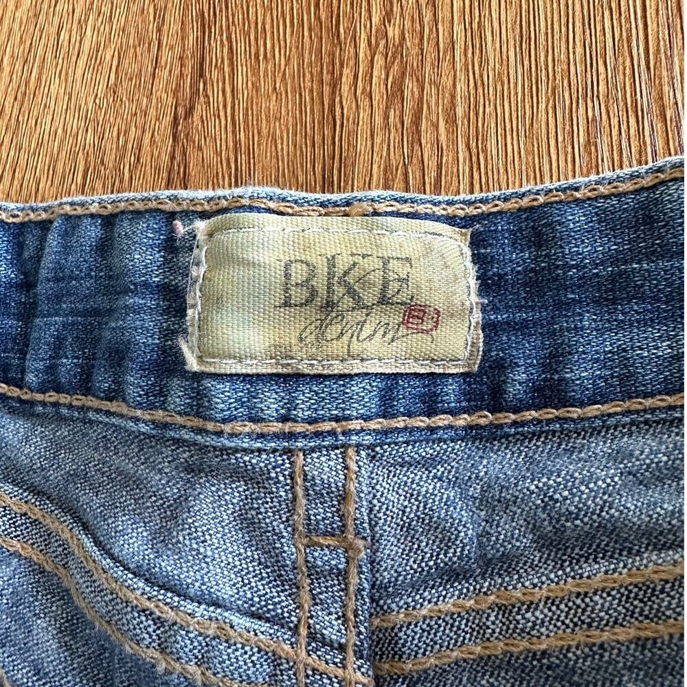 Vintage BKE Buckle Denim Low Rise Mini Jean Shorts Size 29 - Picture 2 of 7